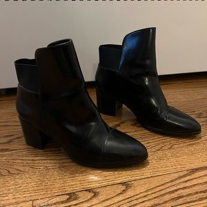 Faux patent leather Zara booties